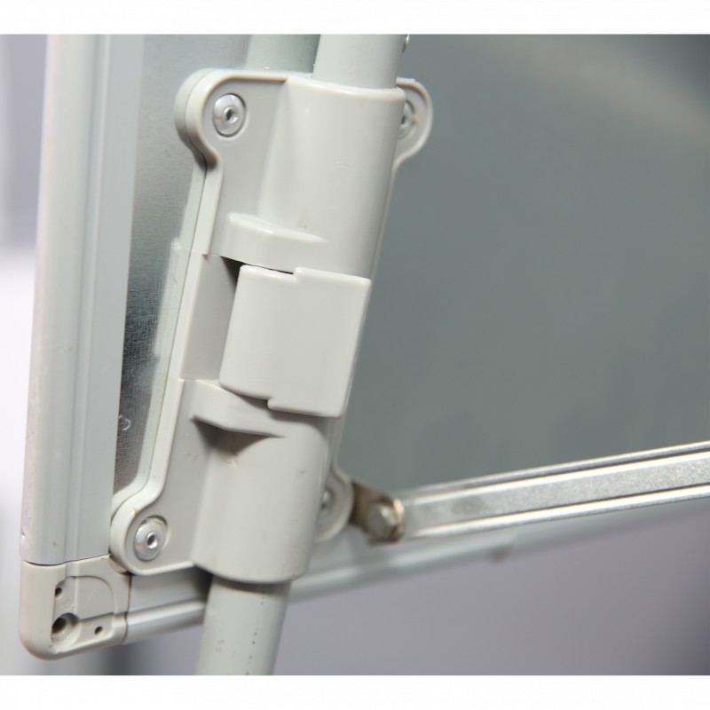 Флипчарт магнитно-маркерный на треноге 70х100 см КУБСТЕР