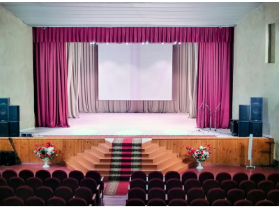 Проекционный экран 497х365 см для Дома Культуры 